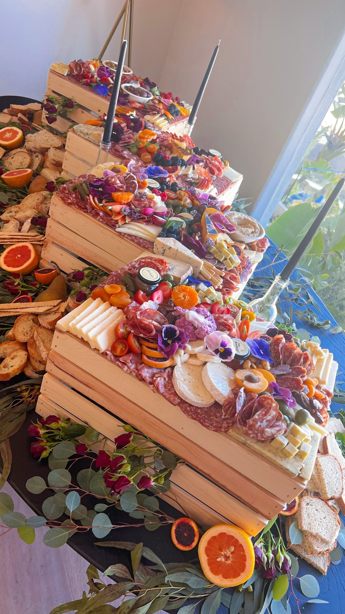 GRAZING TABLE